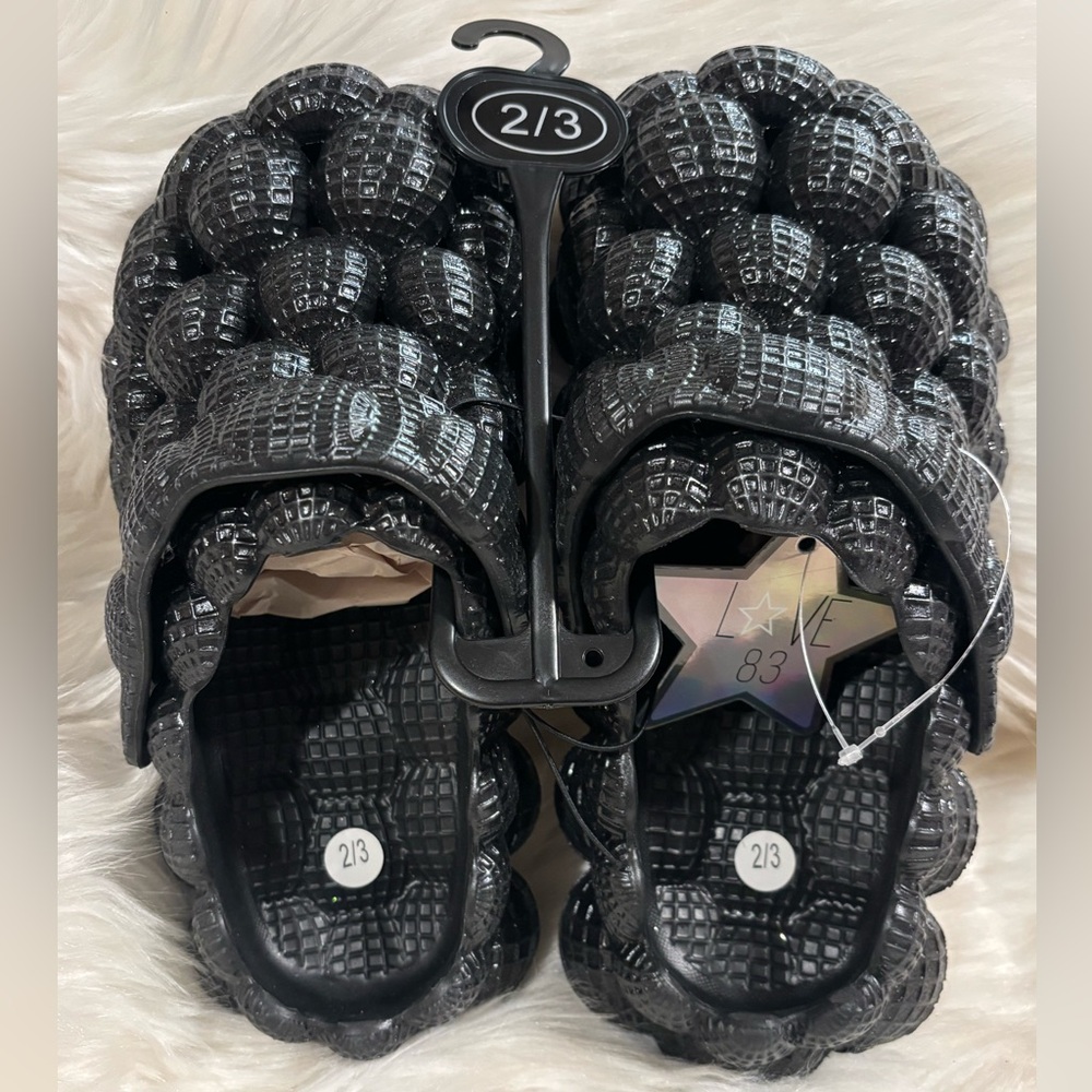 Kids Love Sparkly Black Bubble Shoes Size 2/3